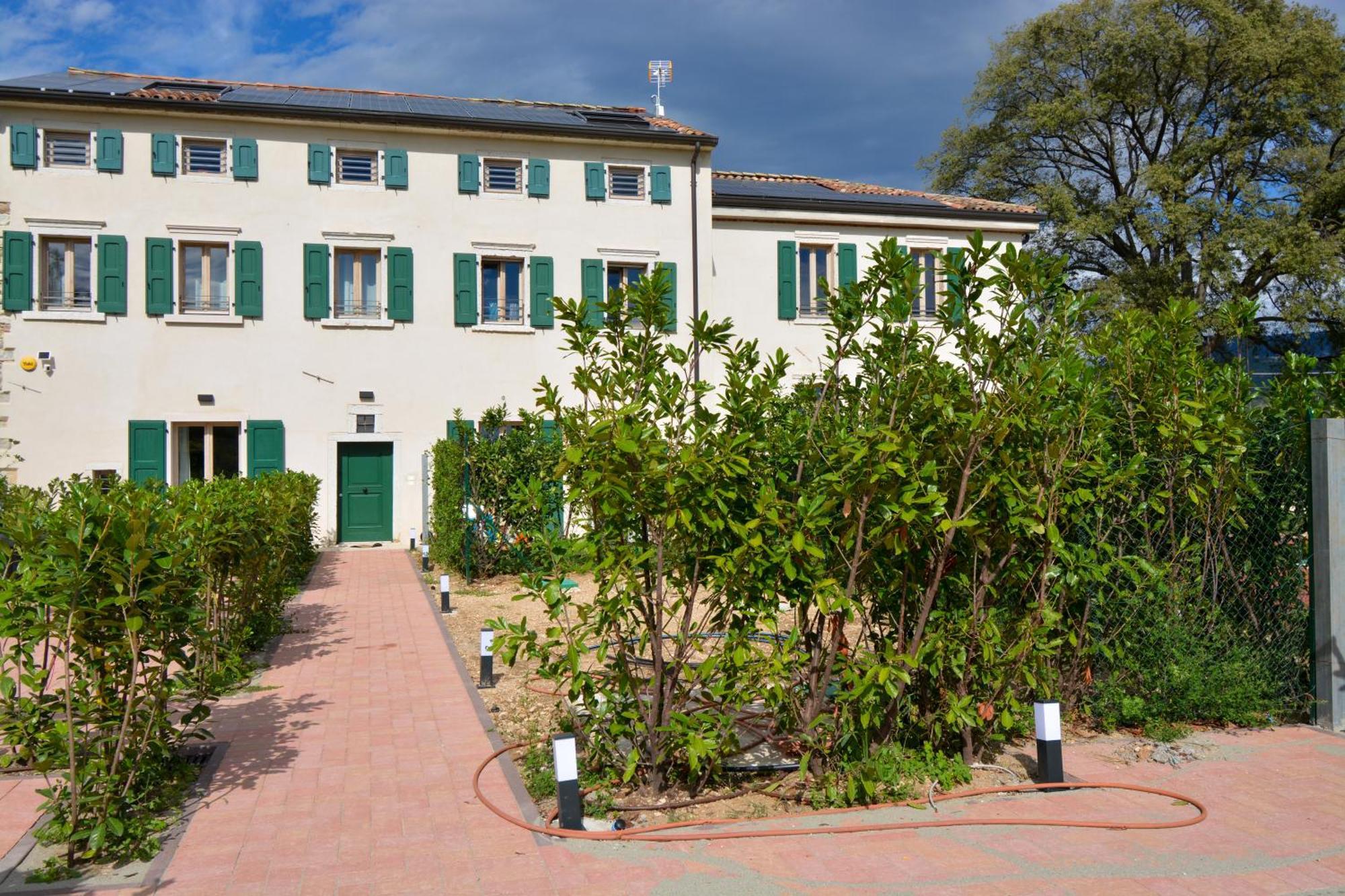 Residence Corte Bellebarbe Rivoli Veronese Eksteriør billede