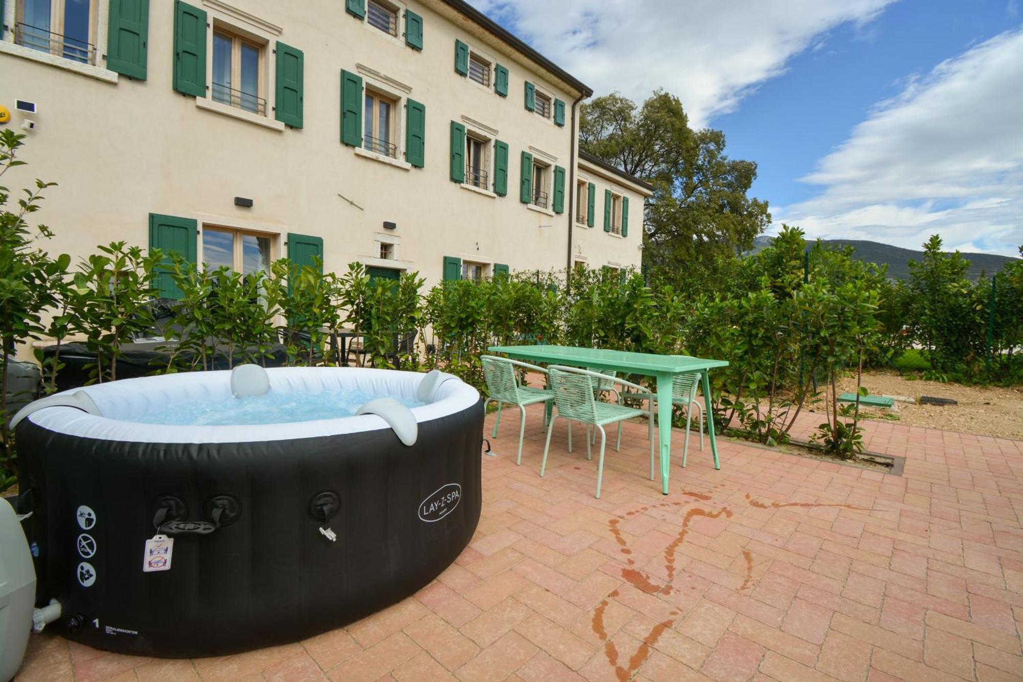 Residence Corte Bellebarbe Rivoli Veronese Eksteriør billede